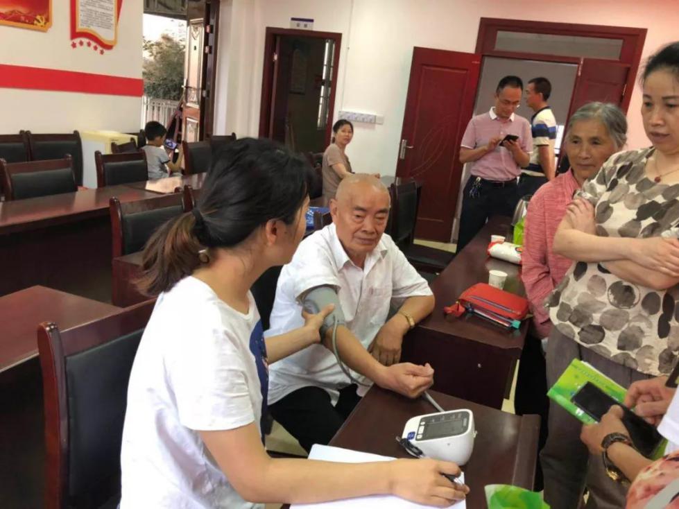 https://mmbiz.qpic.cn/mmbiz_jpg/4m5t9Z3CuHTibFrMlc094vFbqllZ035JlAPaggC3otfwSlibmbaPnibeXgnFsPIwzm4xWuLtlFJsyz0HxMatrPv9g/640?wx_fmt=jpeg