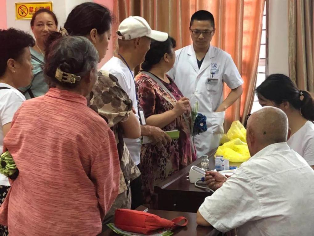 https://mmbiz.qpic.cn/mmbiz_jpg/4m5t9Z3CuHTibFrMlc094vFbqllZ035JlybH6IA2cibkcqoJmd4vp2FOJicpXQbID5HYn7n8ONUxSCaQpyUnia4OHw/640?wx_fmt=jpeg